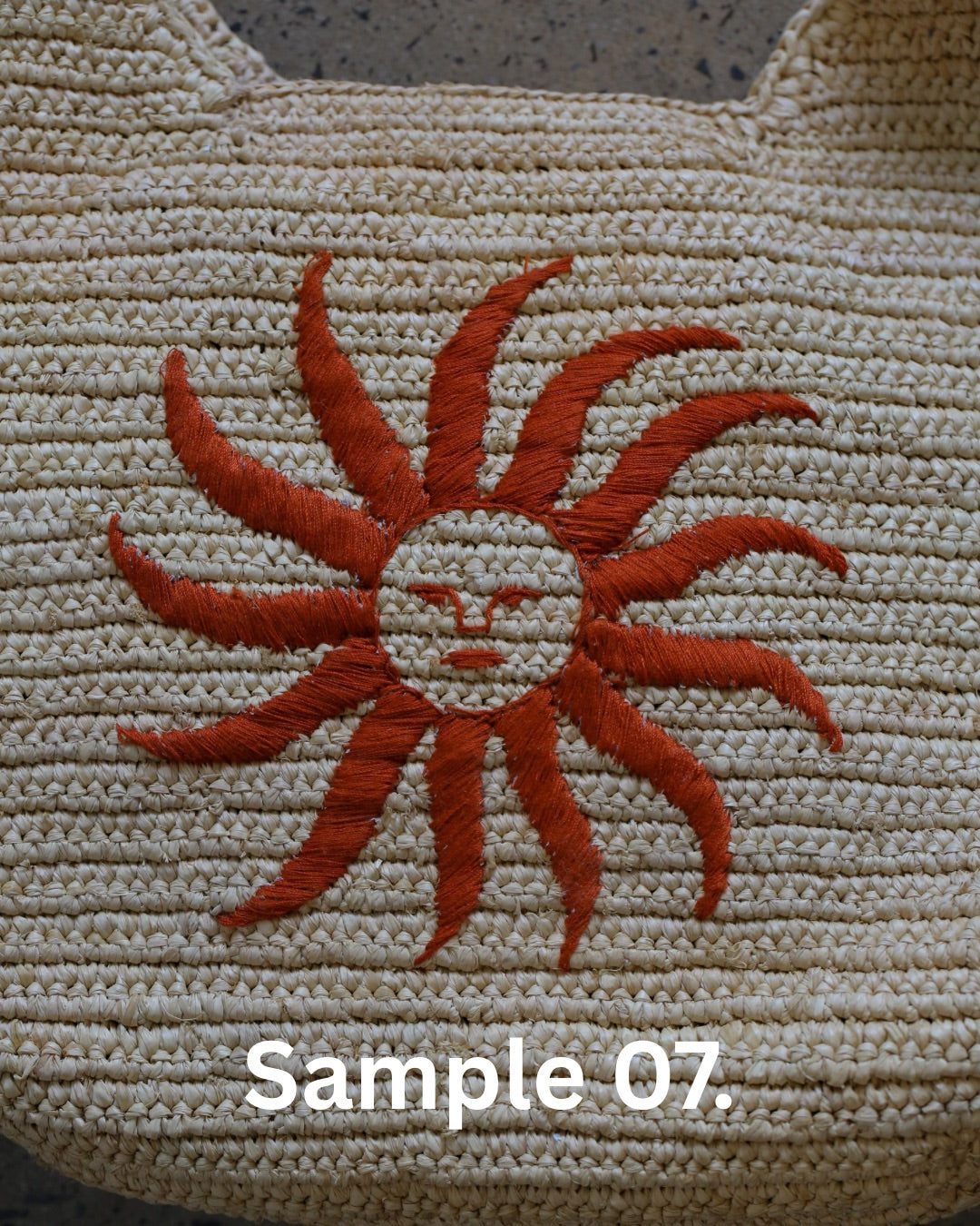 SECOND 07. SOLEIL RAFFIA BAG